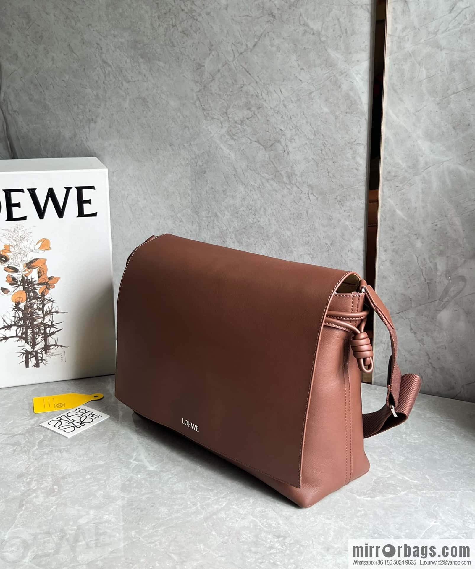LOEWE Luo Jia 🌟 glossy soft cow leather Flamenco satchel messenger bag 0901 brown