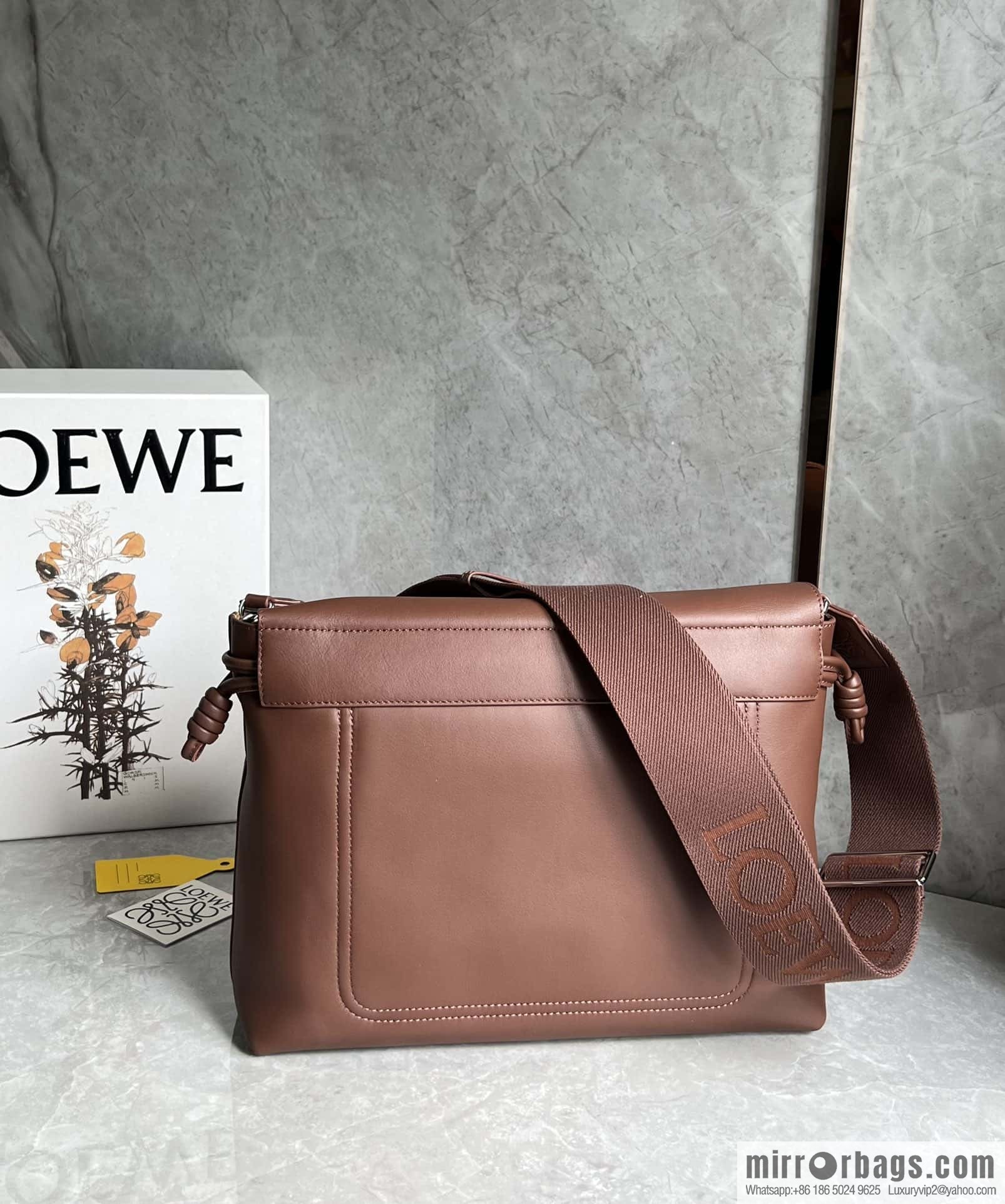 LOEWE Luo Jia 🌟 glossy soft cow leather Flamenco satchel messenger bag 0901 brown
