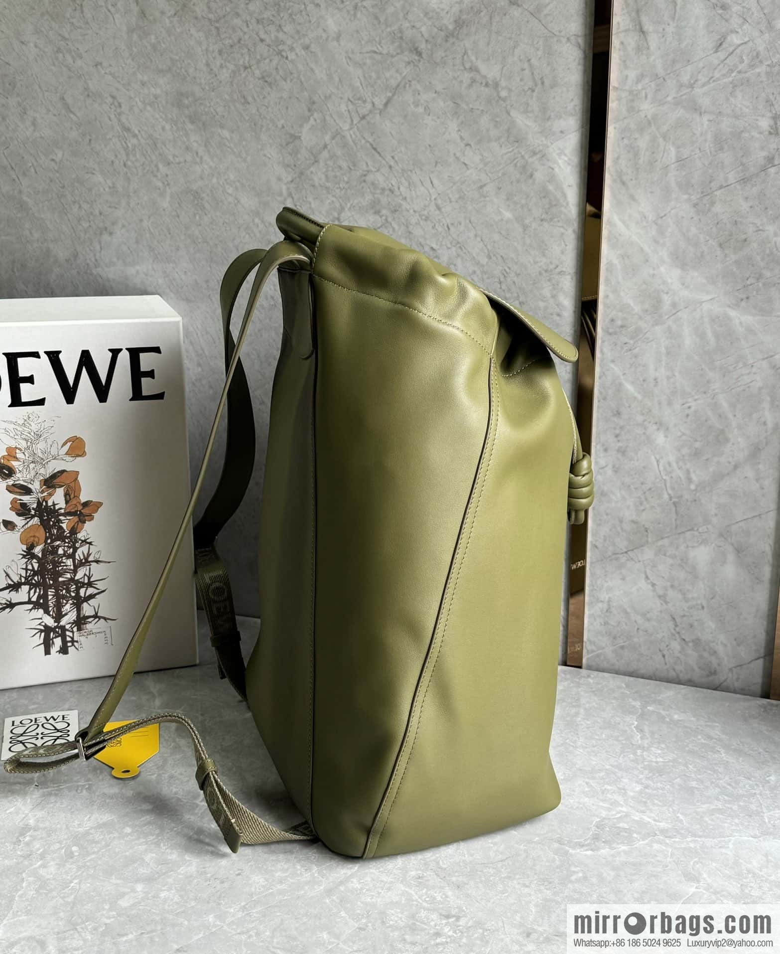 LOEWE Luo's new backpack 🎒 0903 green
