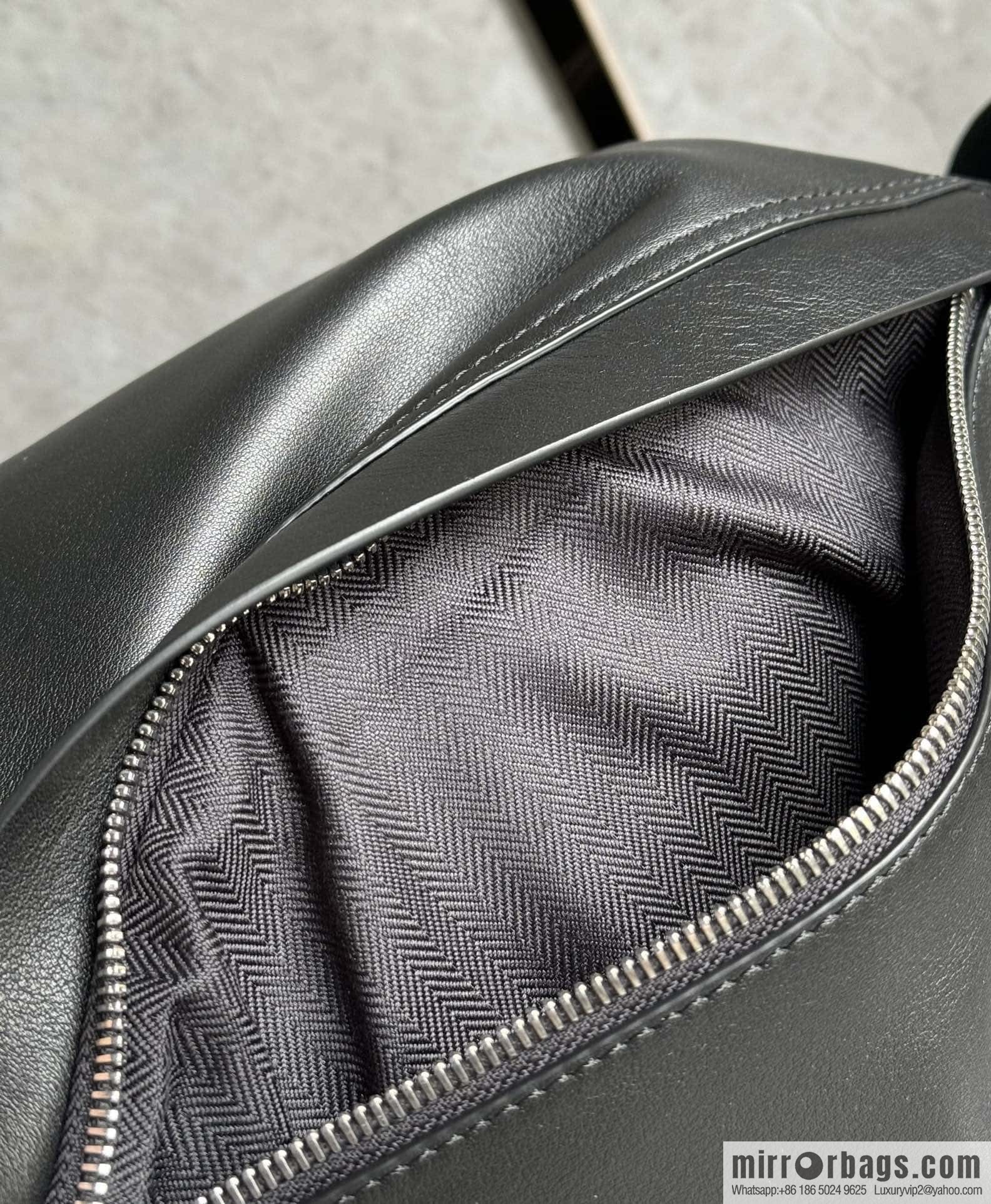 LOEWE Luo's new backpack 🎒 0903 black