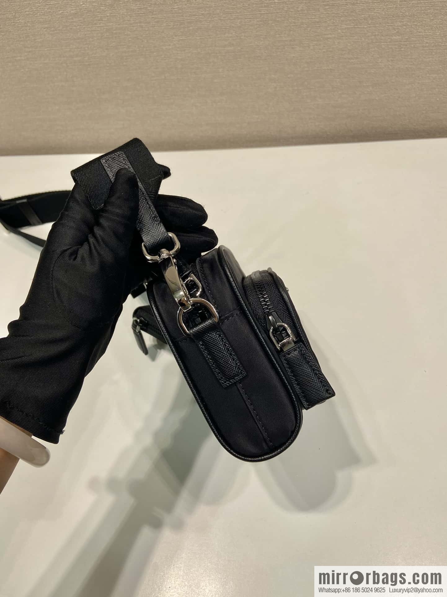 PRADA 🎉 new 🎉 2VH172 cork color🎉🎉