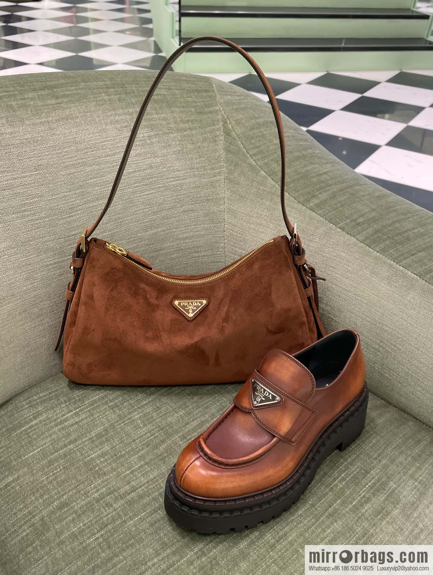PRADA 🎉 new Aimee armpit bag 🎉 1BC229 small fleece leather🎉🎉