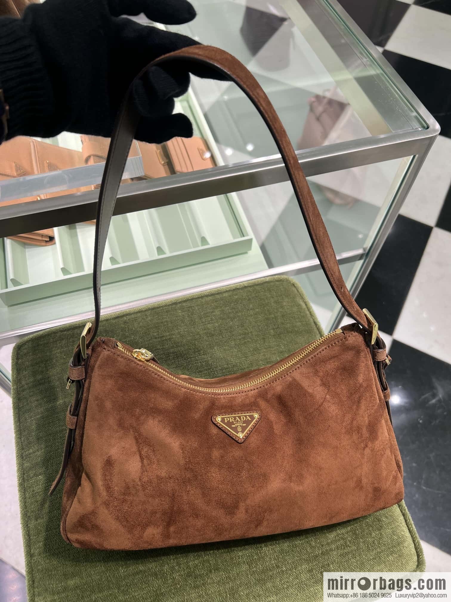 PRADA 🎉 new Aimee armpit bag 🎉 1BC229 small fleece leather🎉🎉