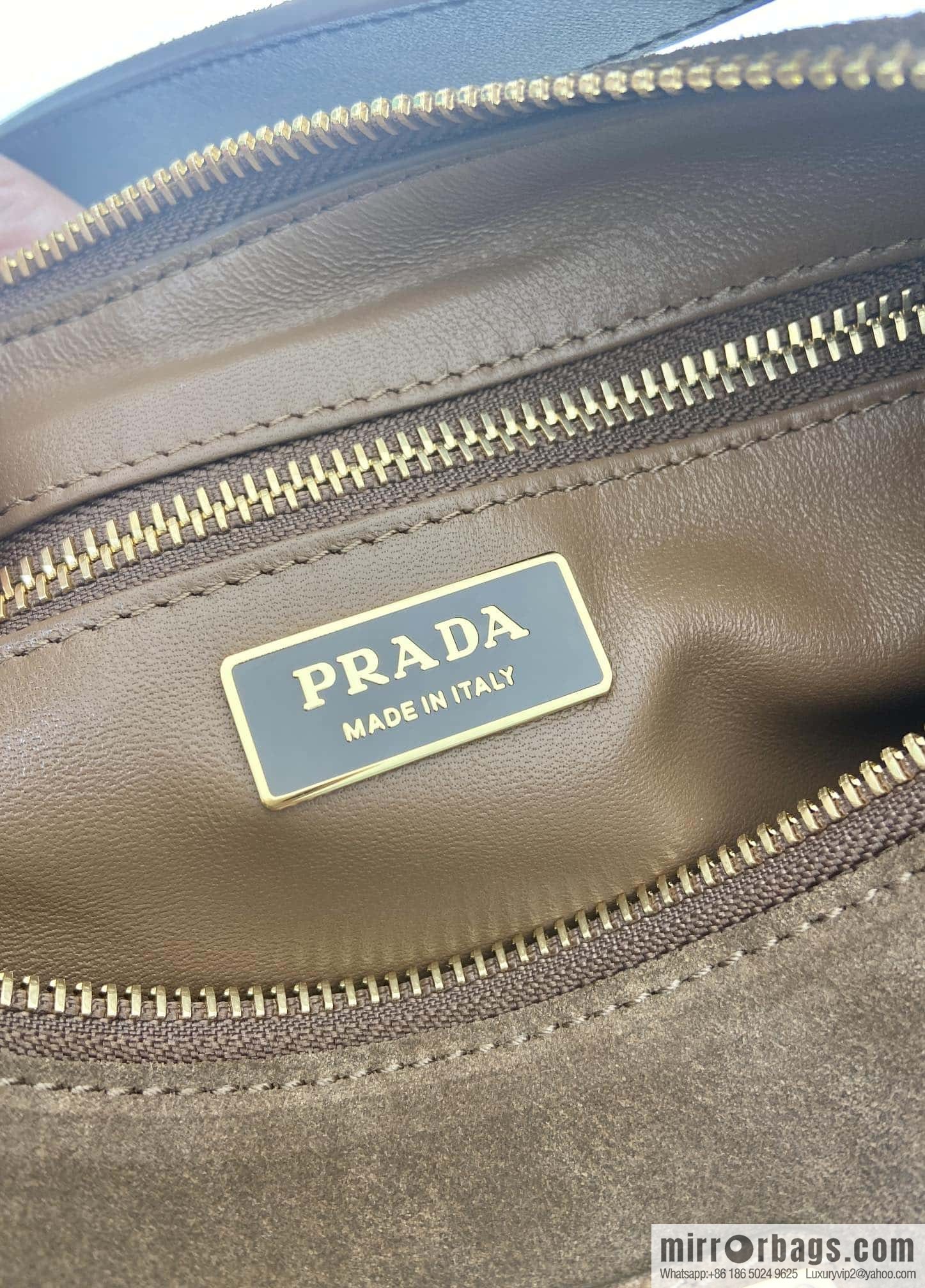 PRADA 🎉 new Aimee armpit bag 🎉 1BC229 small fleece leather🎉🎉