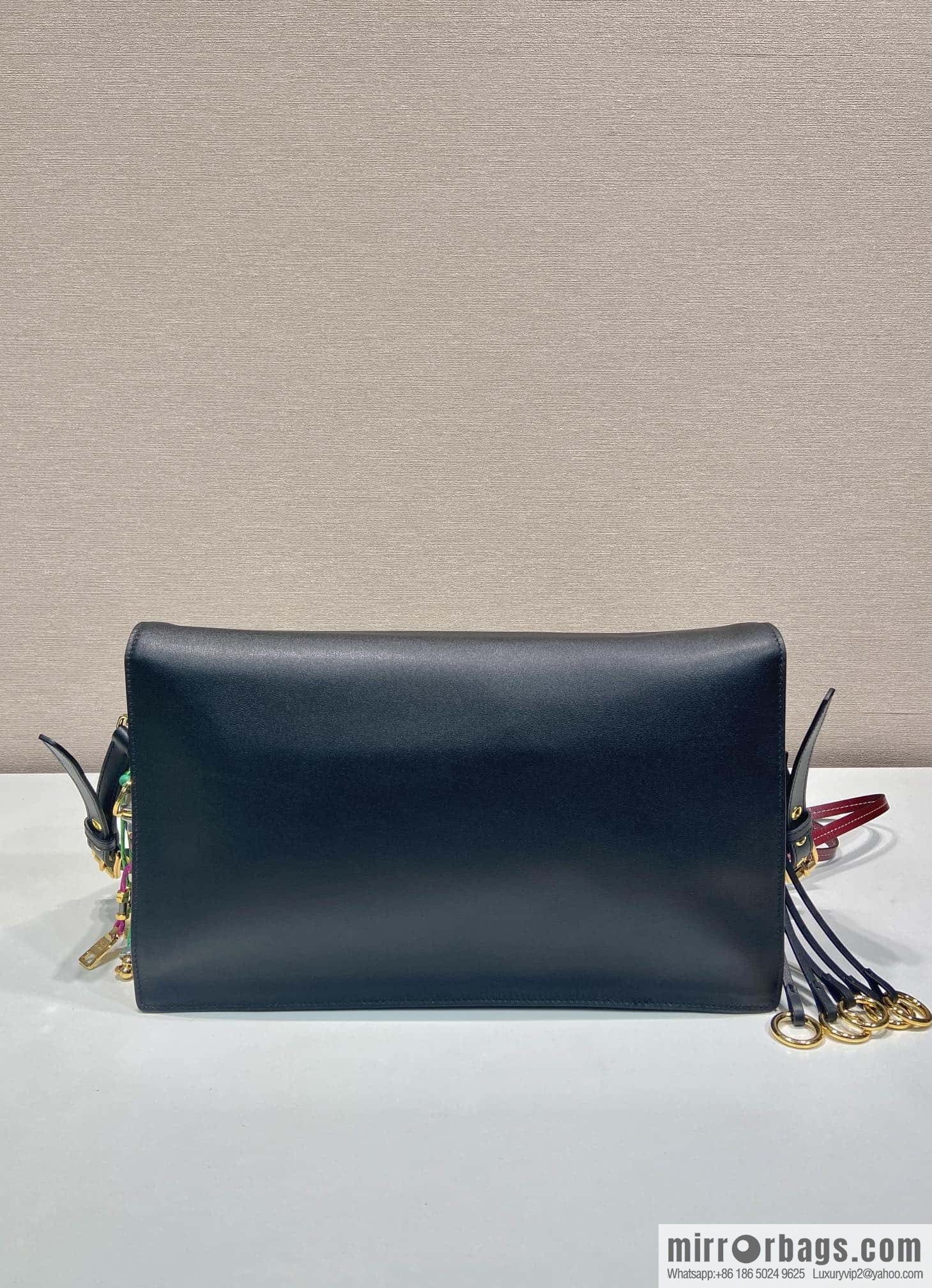 PRADA ๐ new ๐ 1BD378 large ๐๐ black