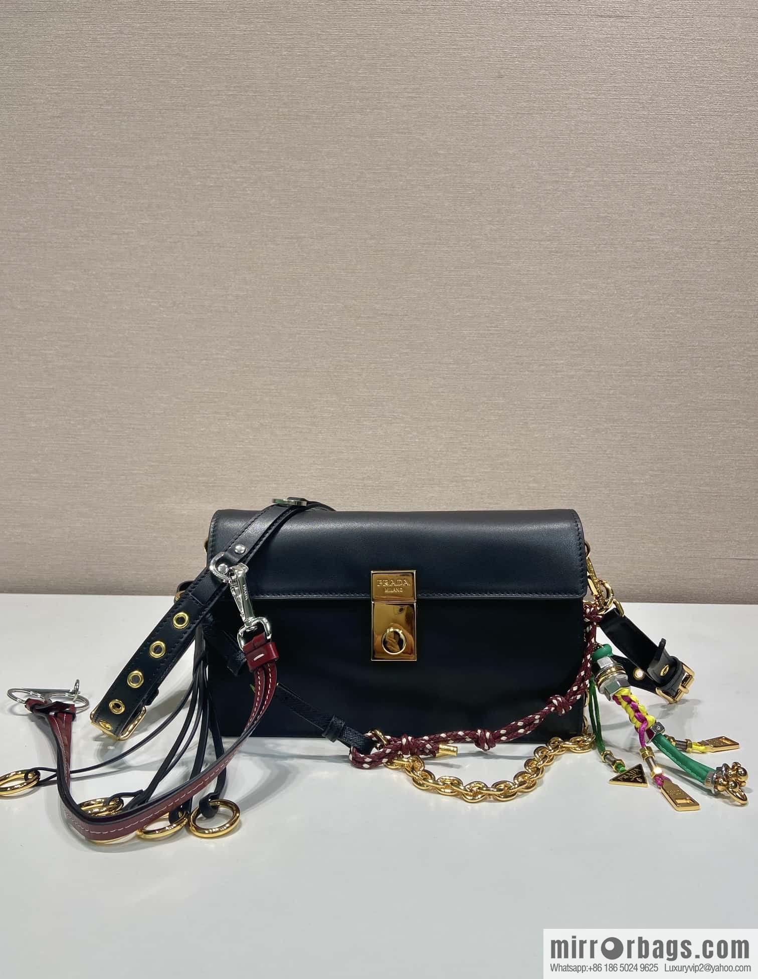 PRADA ๐ New ๐ 1BD379 Small ๐๐ Black