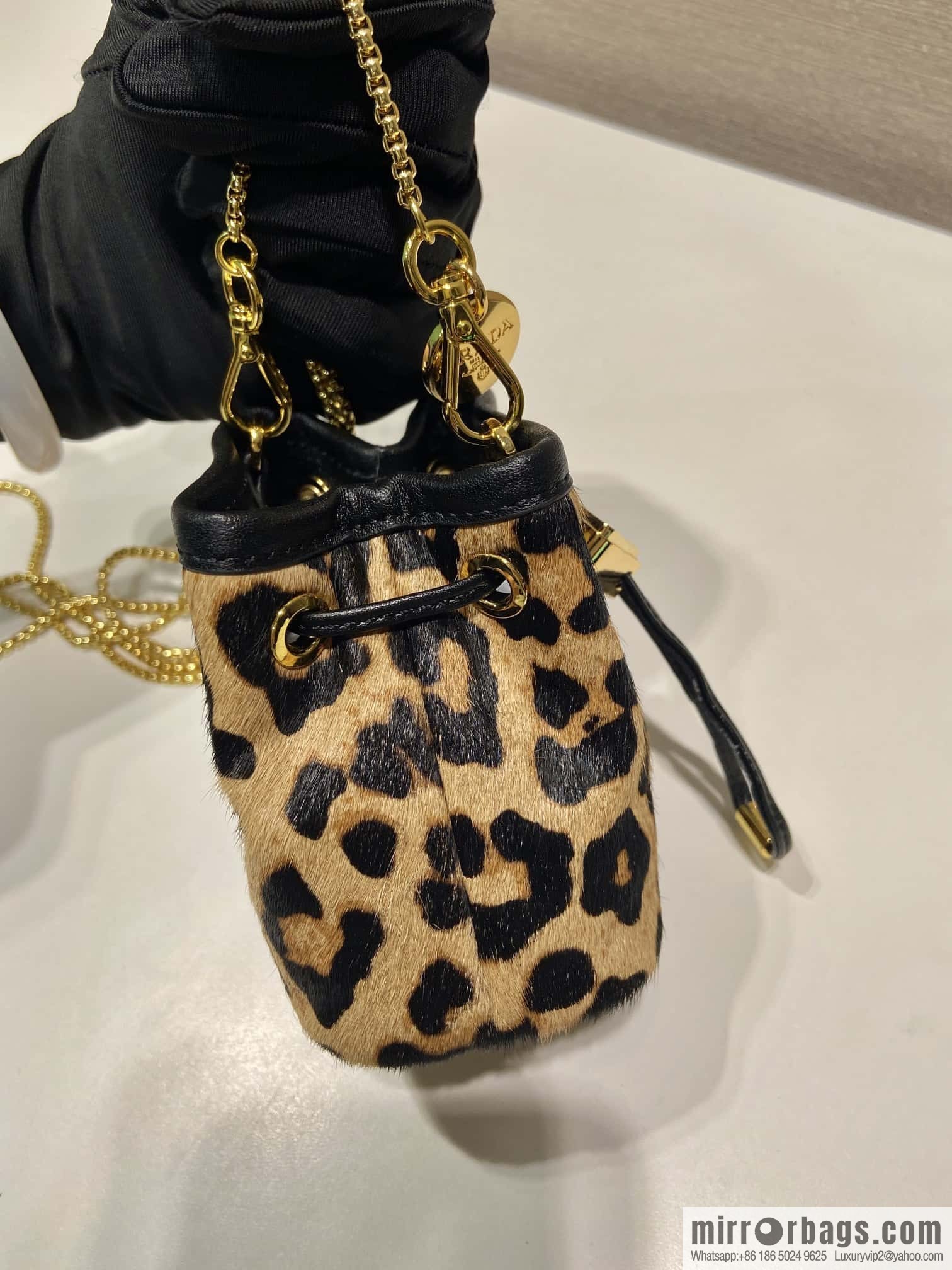 PRADA 🎉 Leopard print small bucket 🎉 1NR016 new product🎉🎉