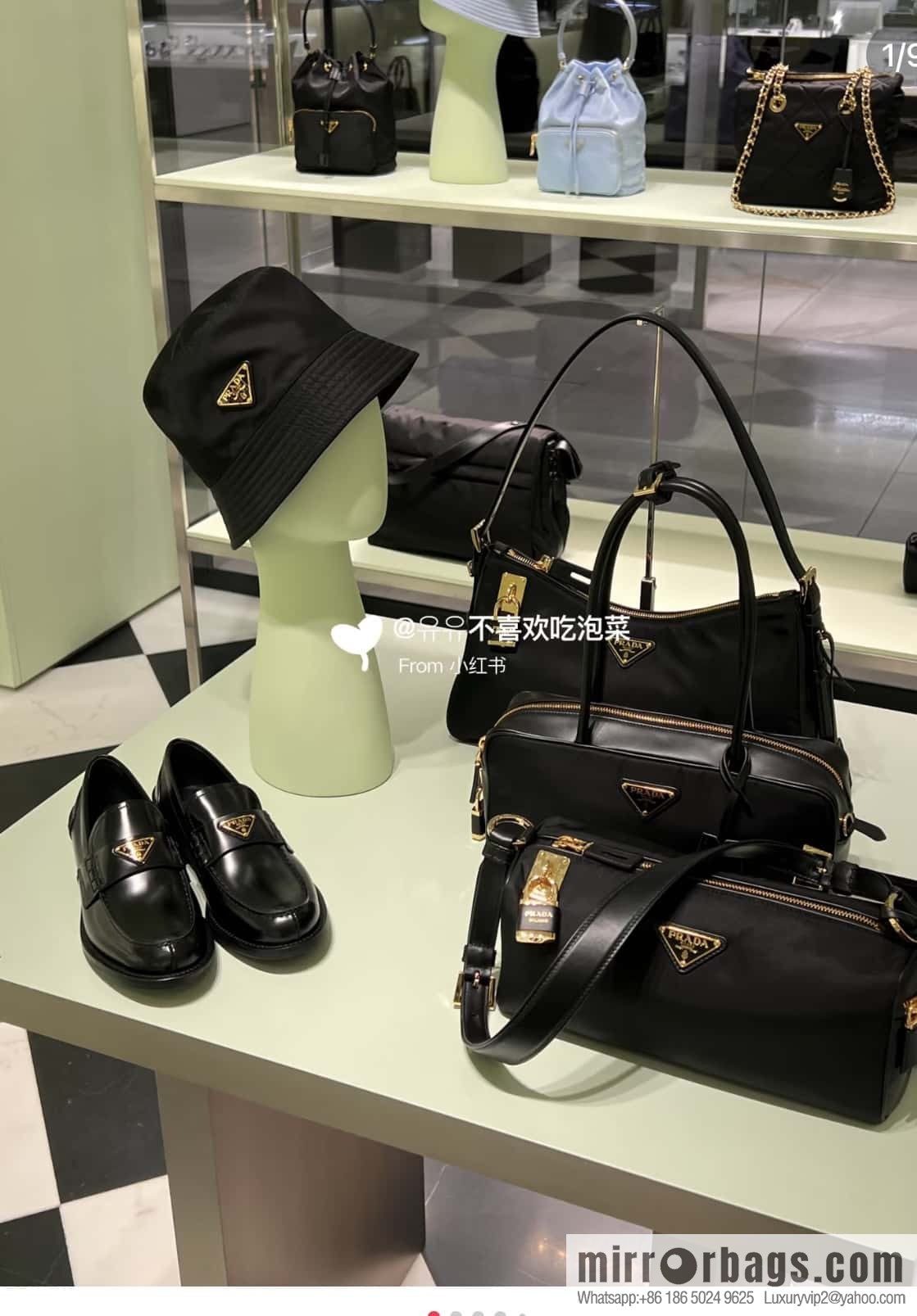 PRADA 🎉 new 🎉 1BB133 nylon lock bag🎉🎉
