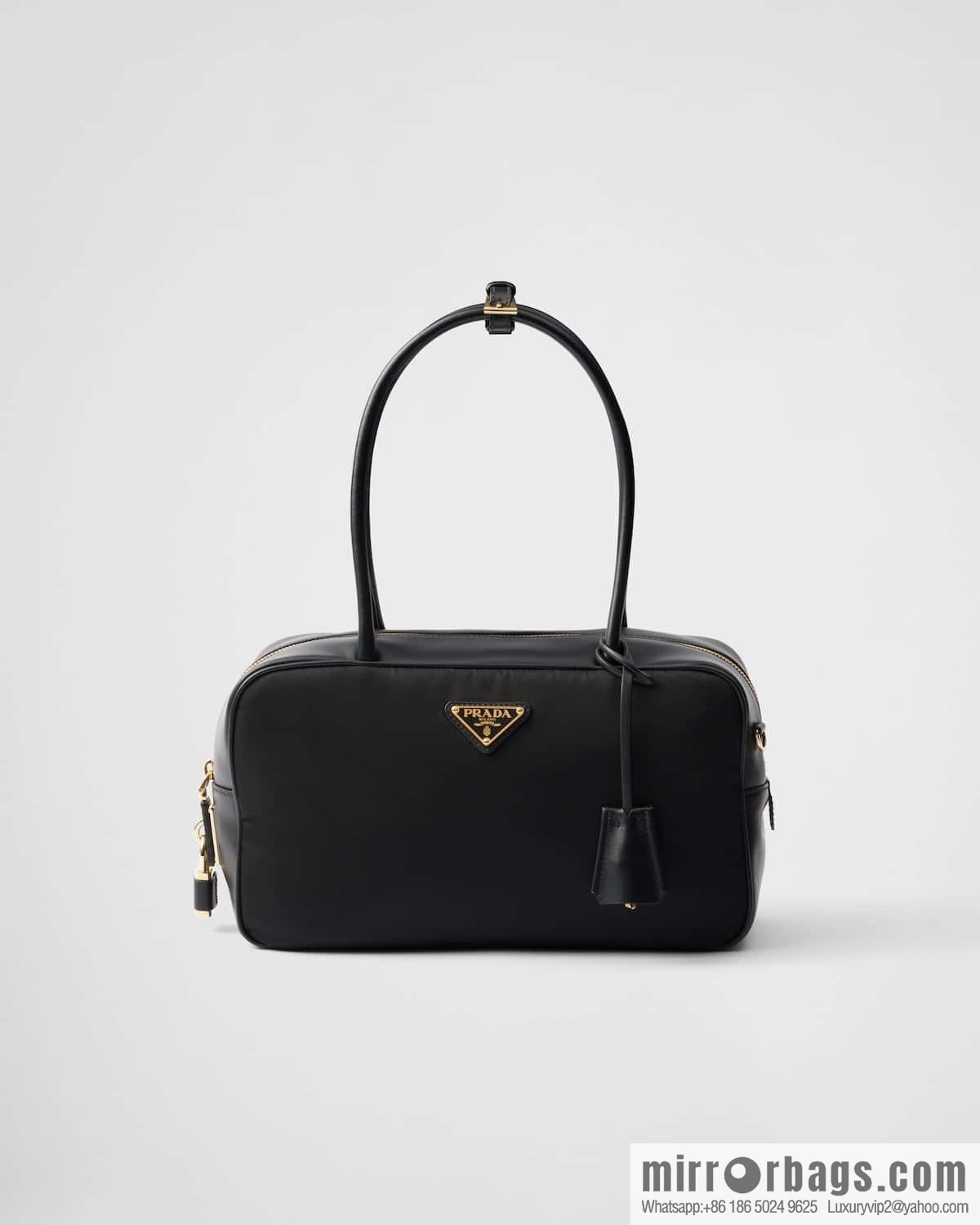 PRADA ๐ new ๐ 1BB132 nylon lock bag๐๐