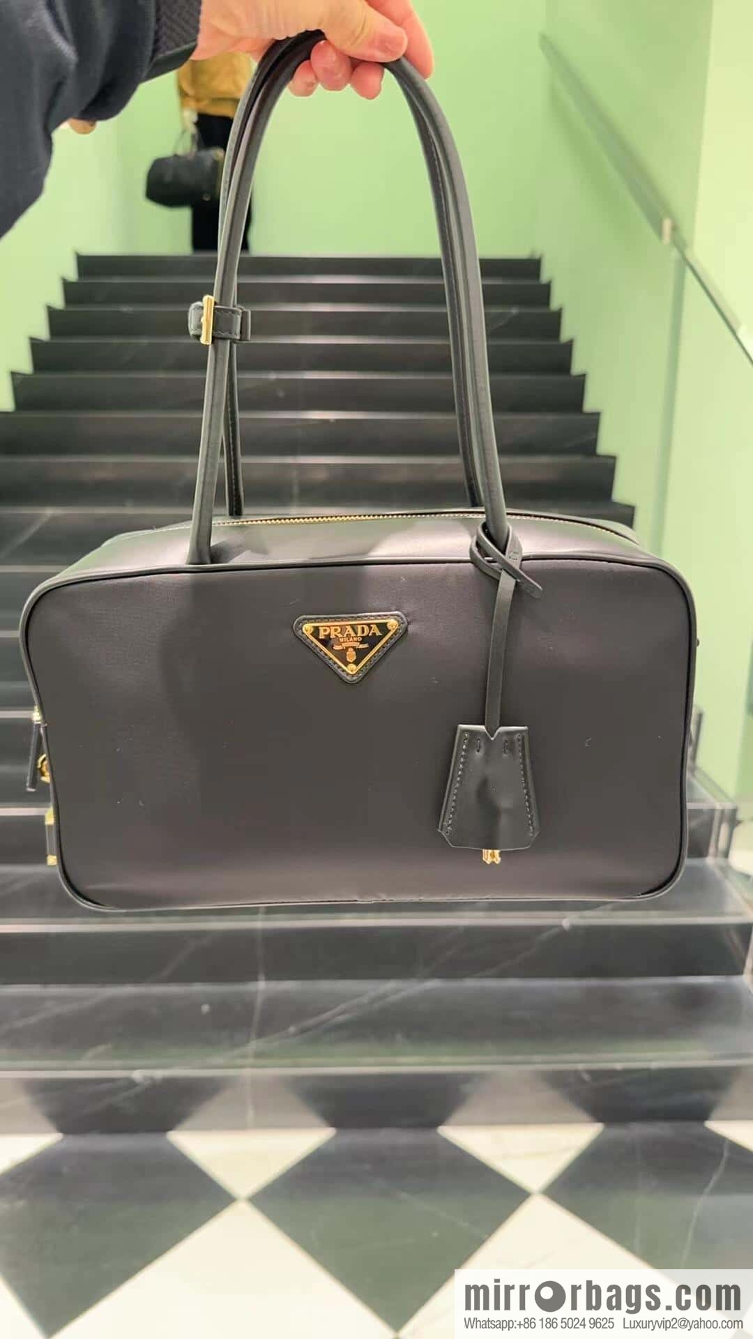PRADA ๐ new ๐ 1BB132 nylon lock bag๐๐