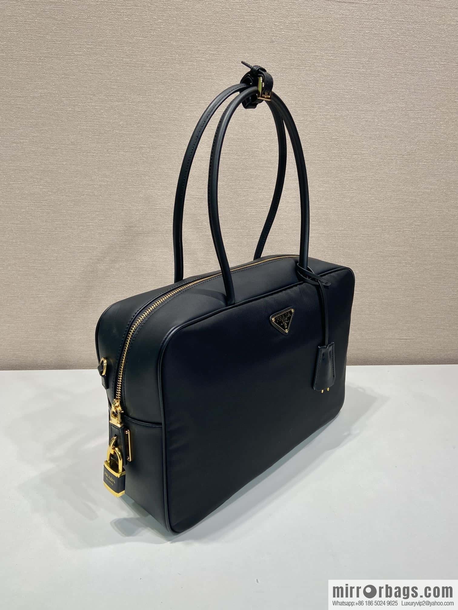 PRADA ๐ lock bag ๐ 1BB131 L๐๐