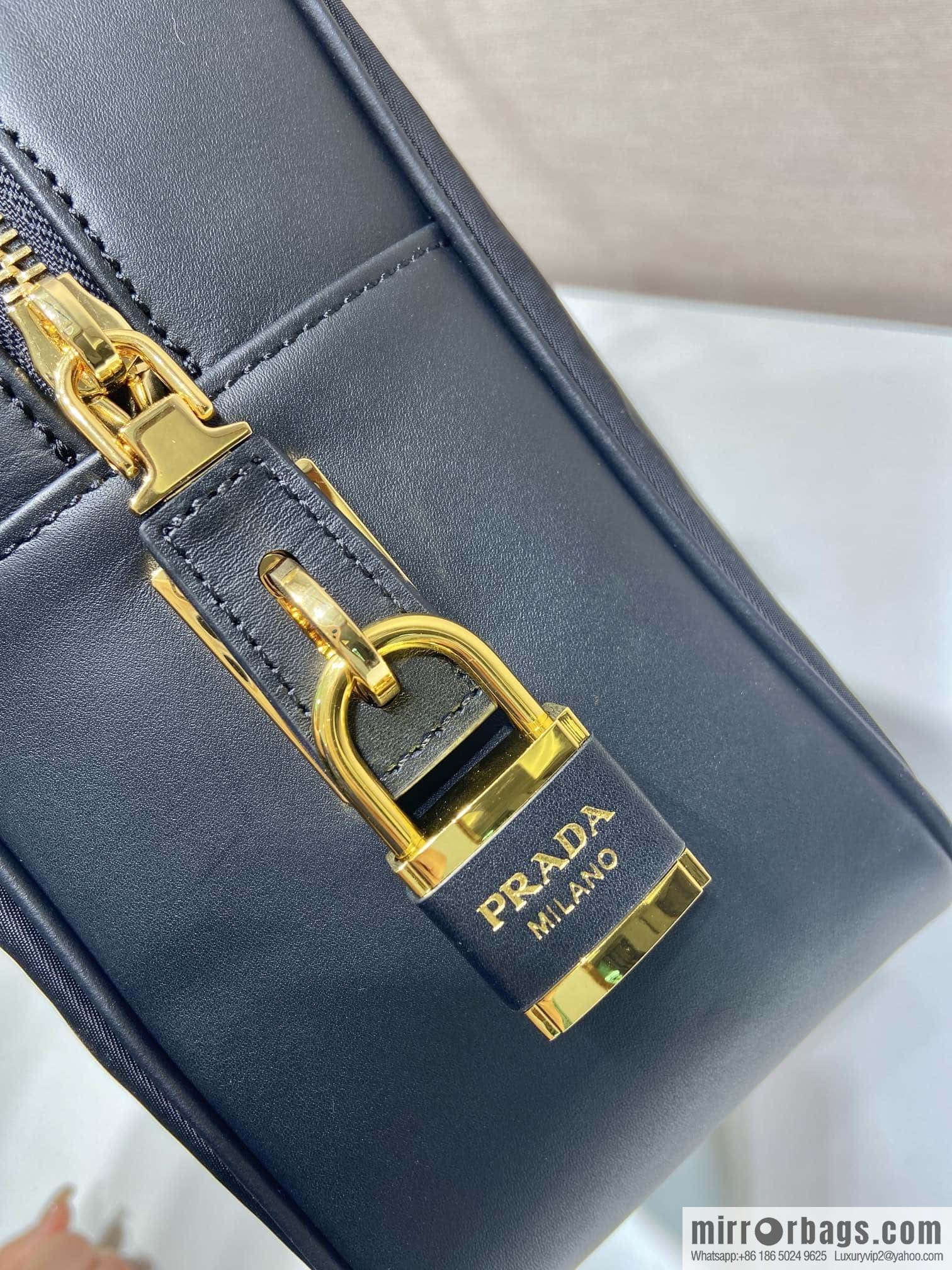 PRADA ๐ lock bag ๐ 1BB131 L๐๐