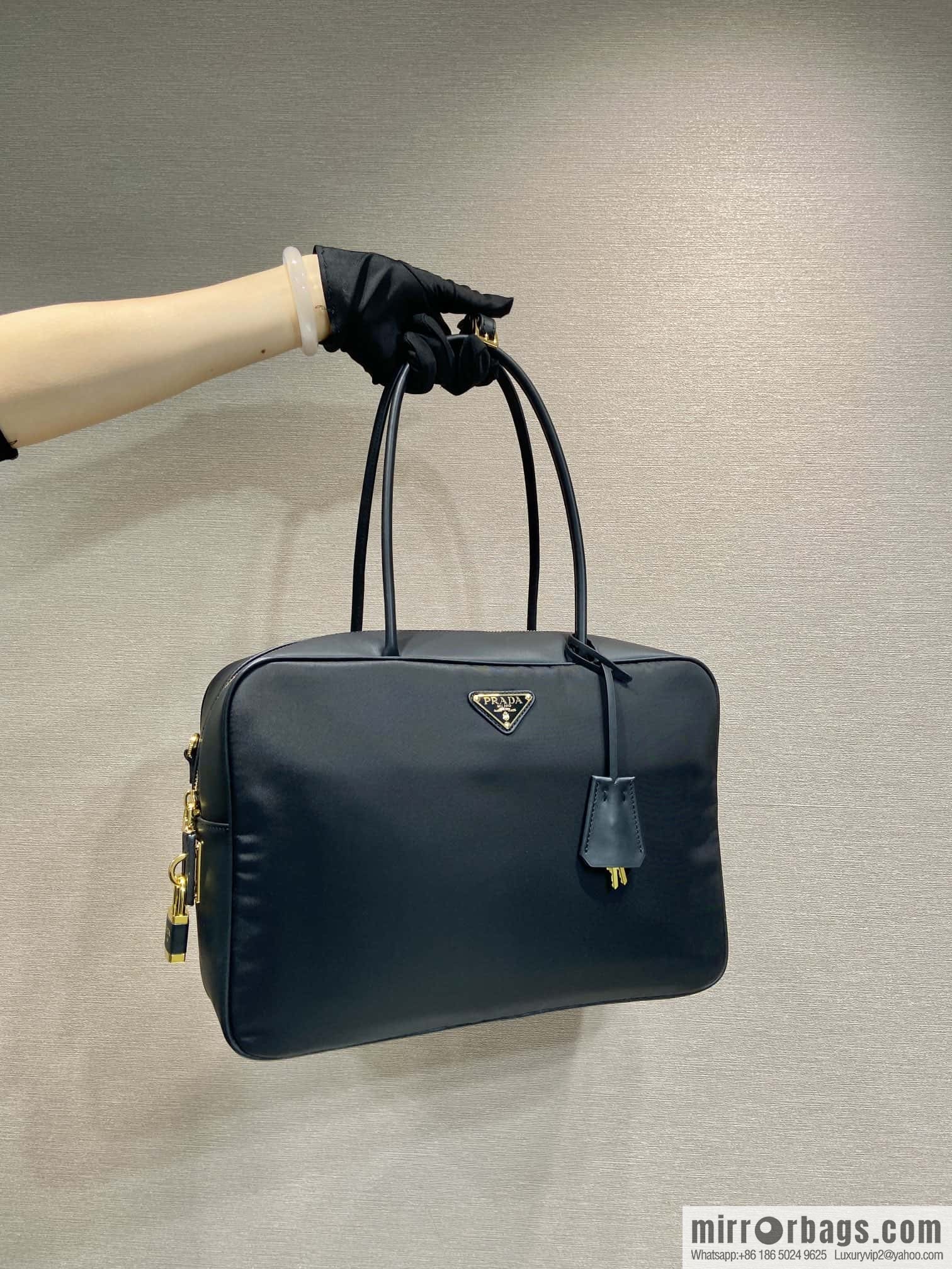 PRADA ๐ lock bag ๐ 1BB131 L๐๐