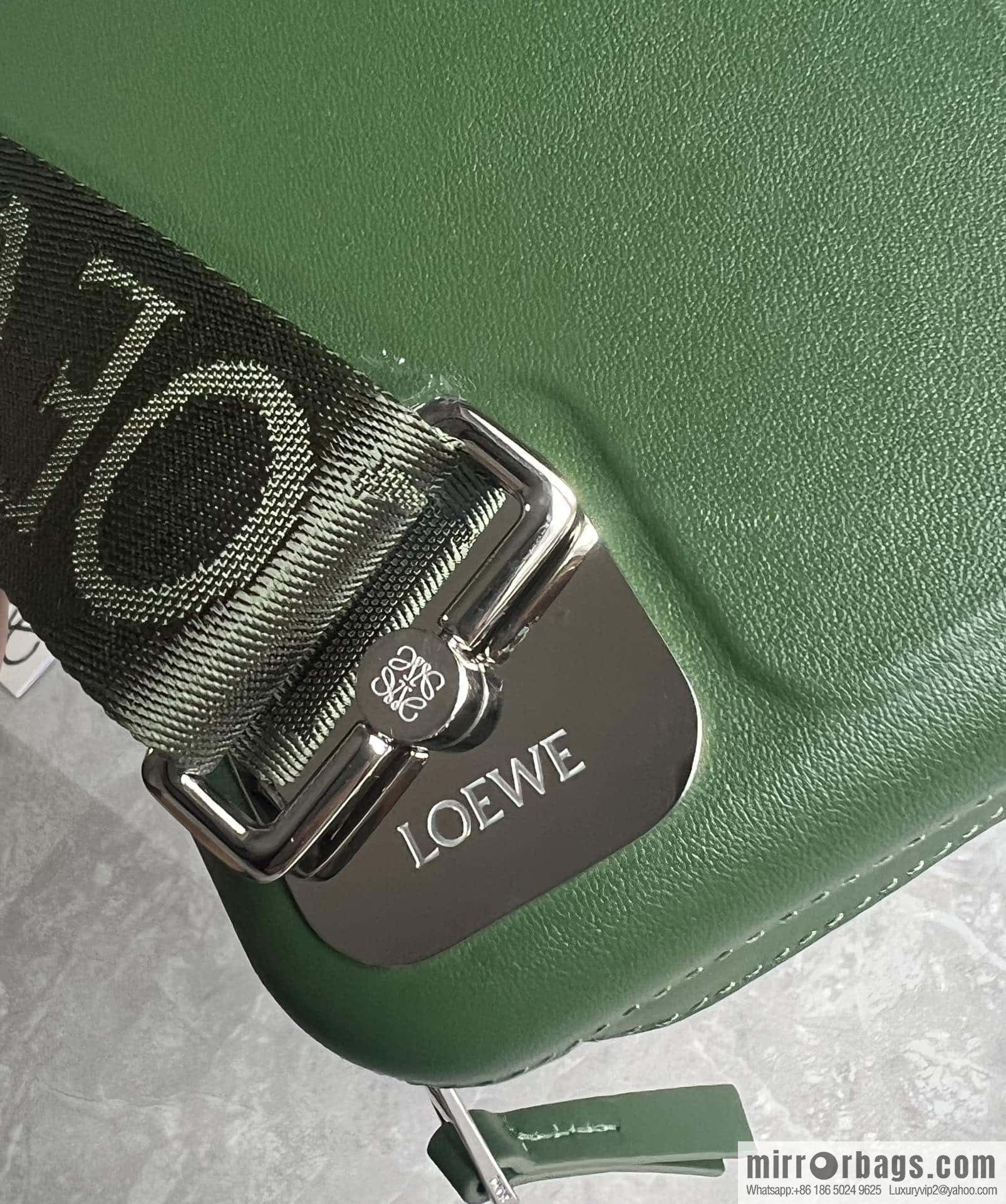 LOEWE Luo Jia Smooth Cow Leather Molded Sling Crossbody Bag 0902 Green