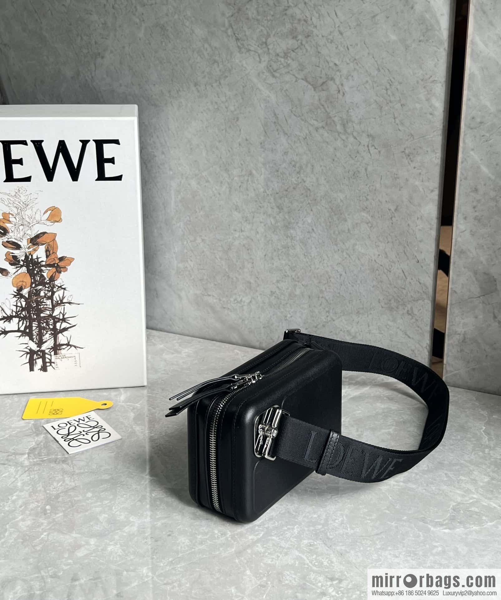 LOEWE Luo Jia Smooth Cow Leather Molded Sling Crossbody Bag 0902 Black