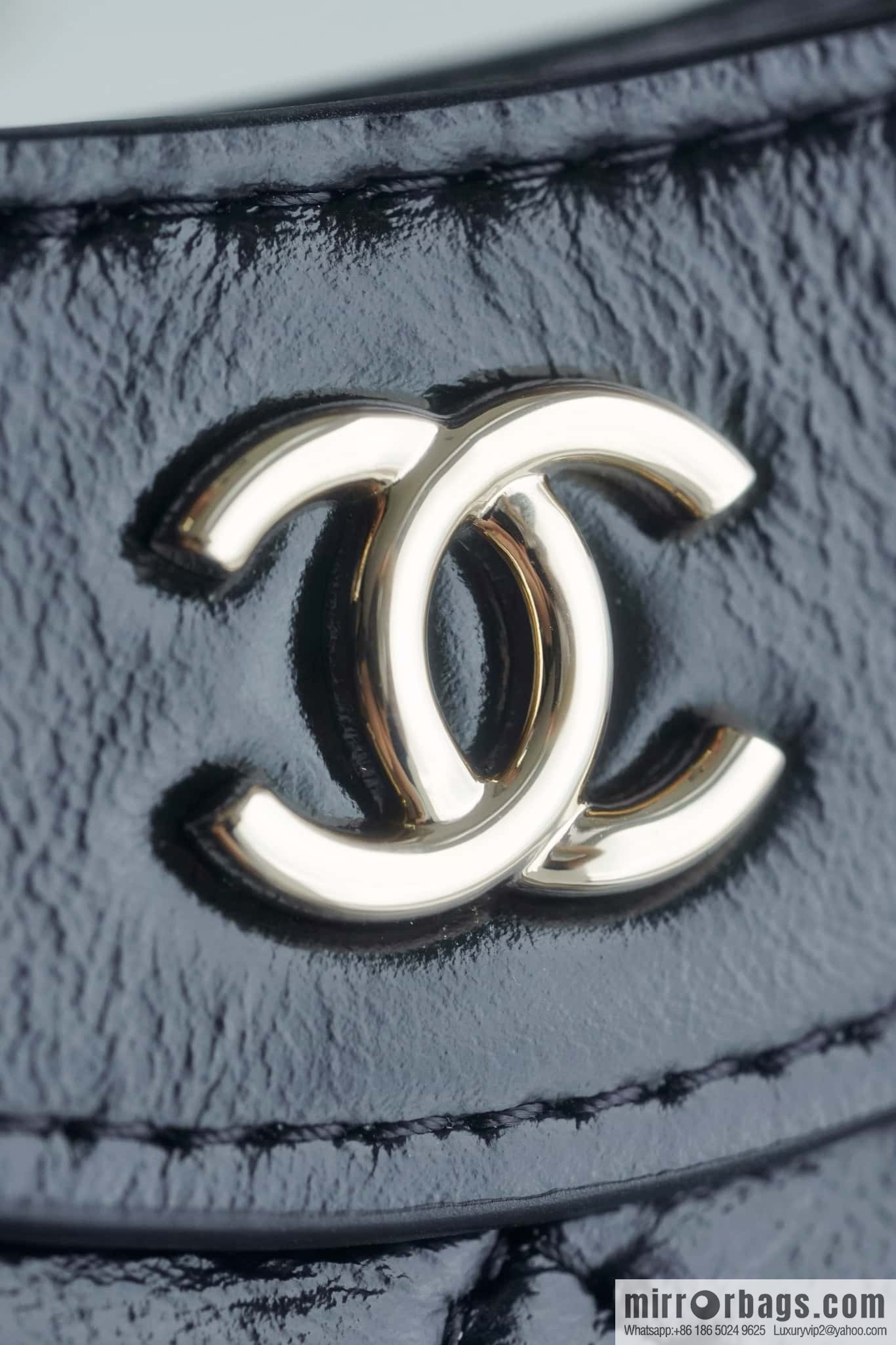 Chanel 24C horizontal 31bag nano leather, black ➿ AP3656