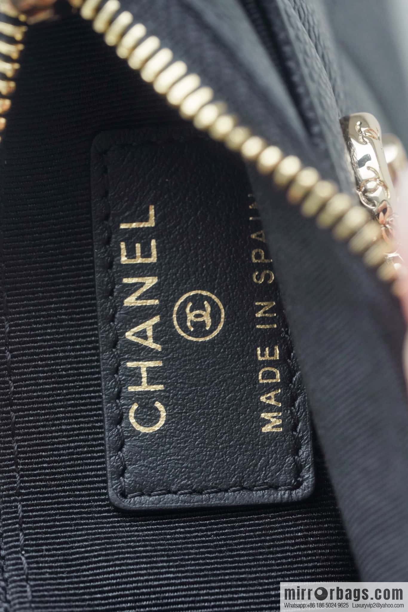 Chanel 24C horizontal 31bag nano leather, black ➿ AP3656