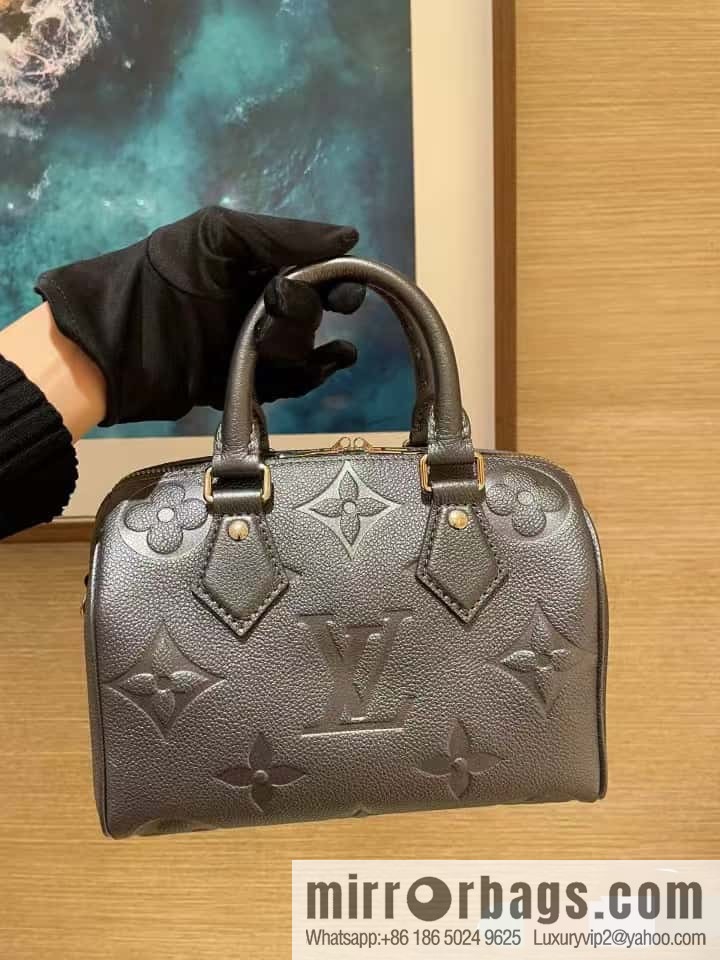 LV M12013 Speedy Bandoulière 20