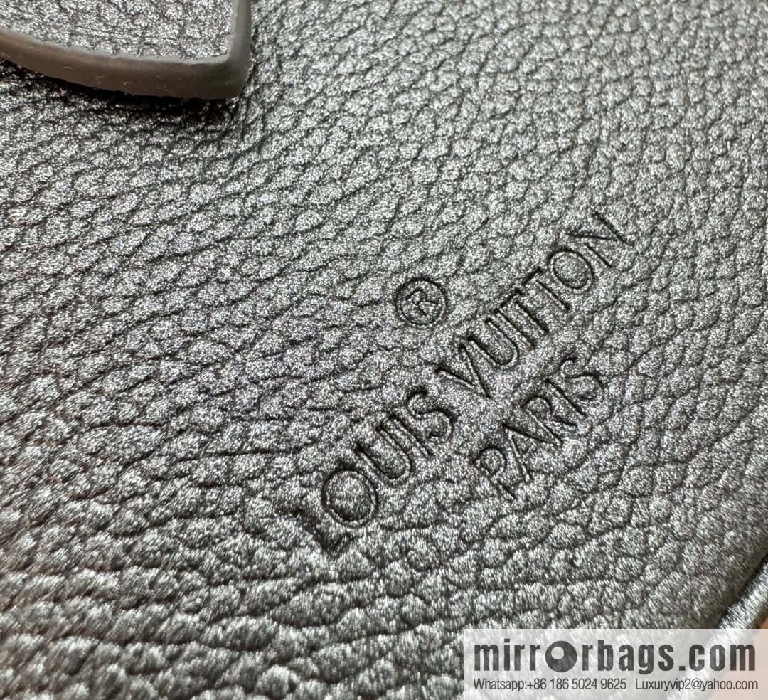 LV M12013 Speedy Bandoulière 20
