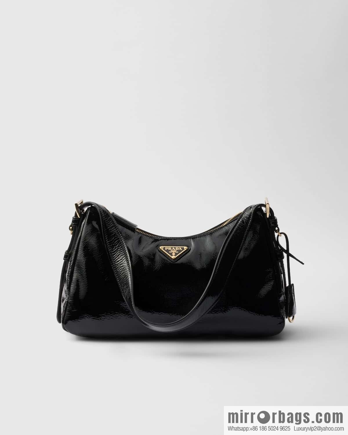 PRADA 🎉 new Aimee armpit bag 🎉 1BC229 wrinkled patent leather🎉🎉