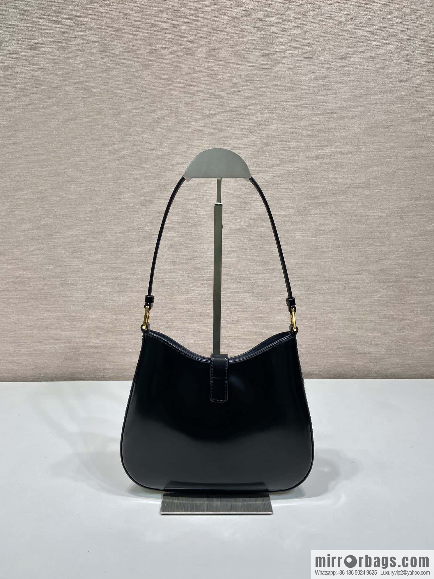 PRADA 🎉 new armpit bag 🎉🎉 1BC169A 🎉🎉 black