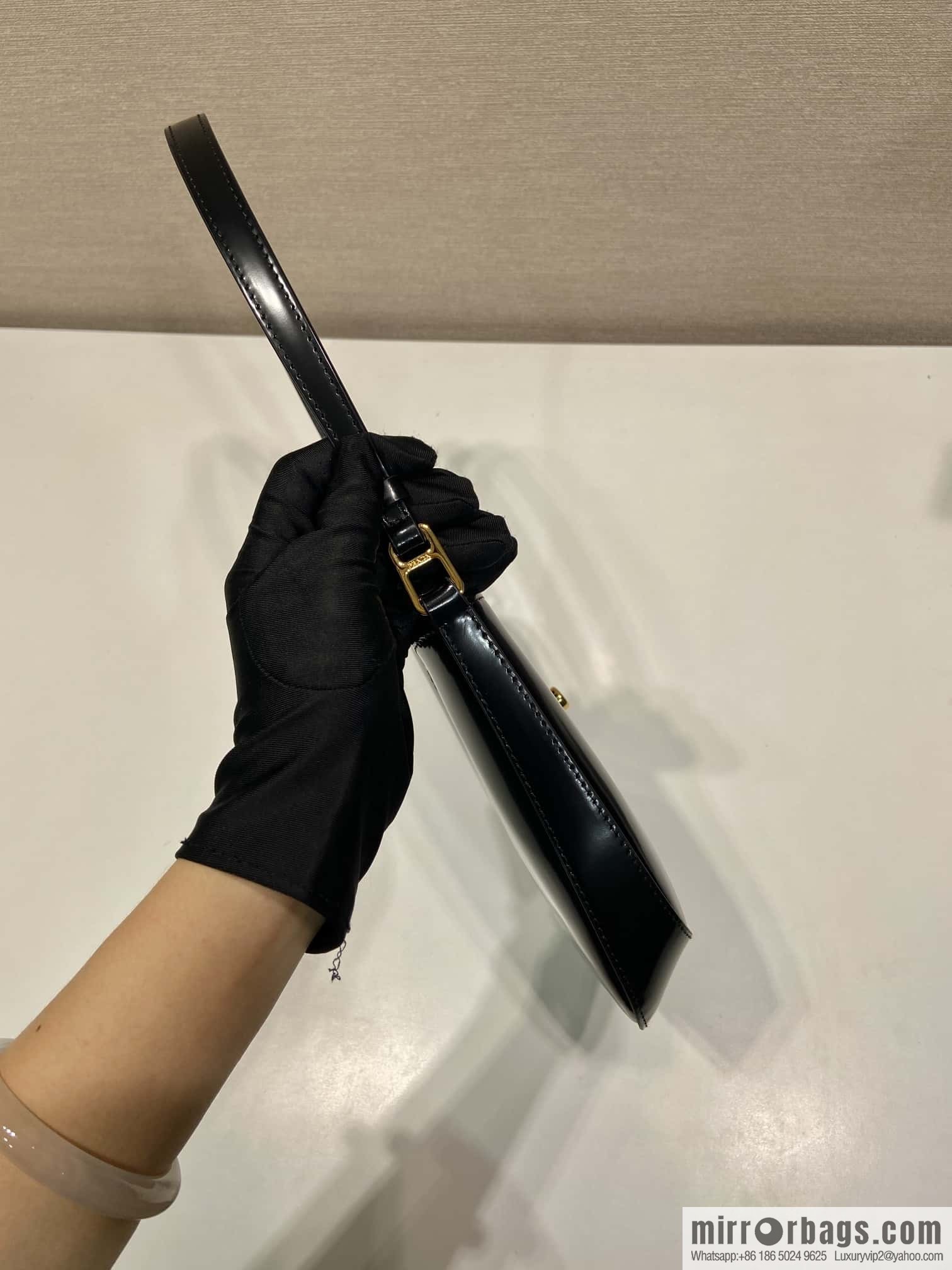 PRADA 🎉 new armpit bag 🎉🎉 1BC169A 🎉🎉 black