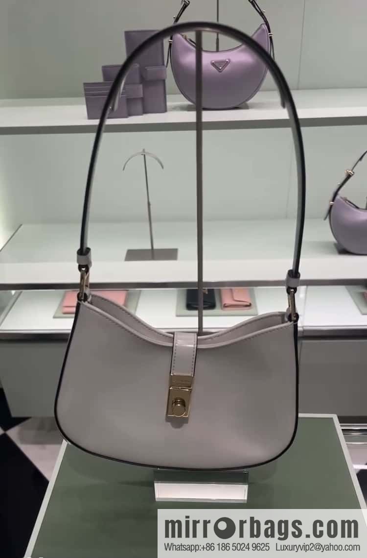 PRADA 🎉 new armpit bag 🎉🎉 1BC169A 🎉🎉 white
