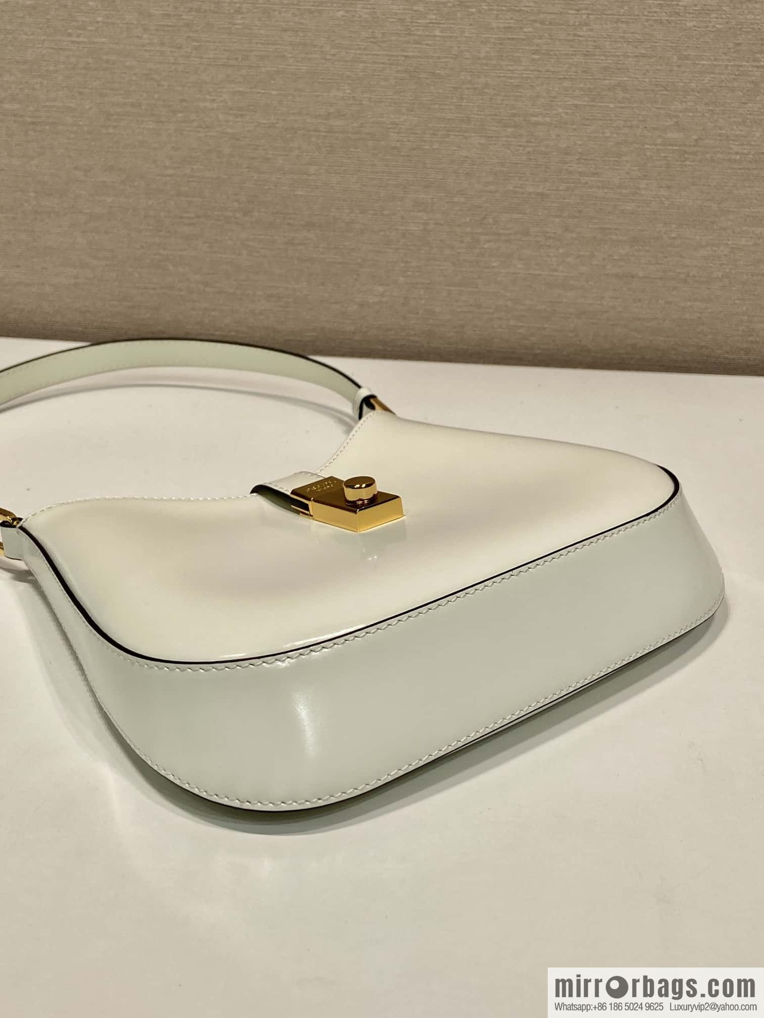 PRADA 🎉 new armpit bag 🎉🎉 1BC169A 🎉🎉 white