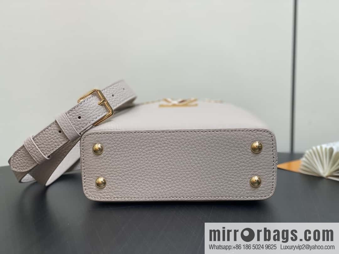 [Boutique‑grade] M11341 gray flower crown, full leather cap, that English series Capucines mini handbag