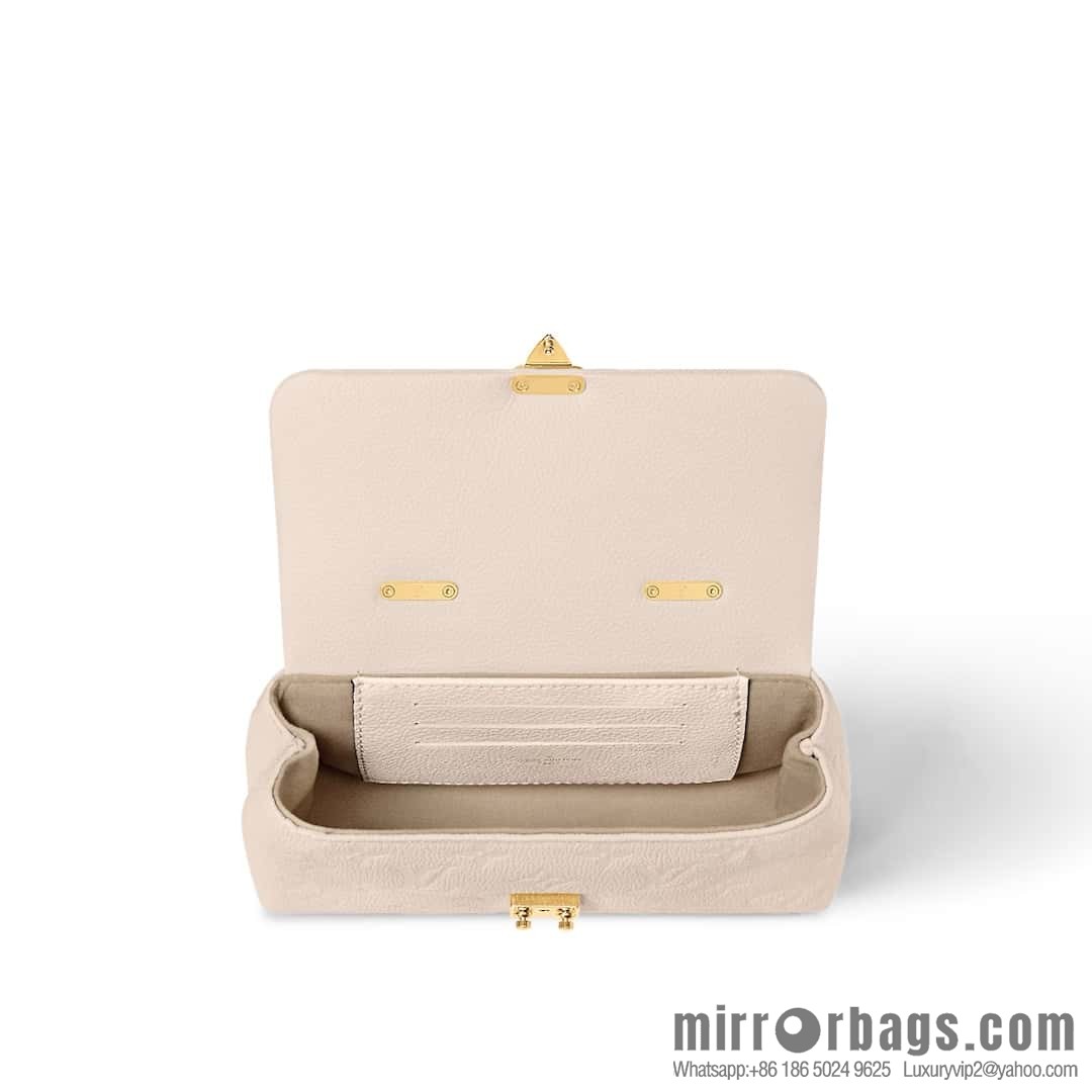 [Boutique‑grade] M12145 milky white full leather embossed, chain bag handbag series, the new NANO MADELEINE handbag of the season