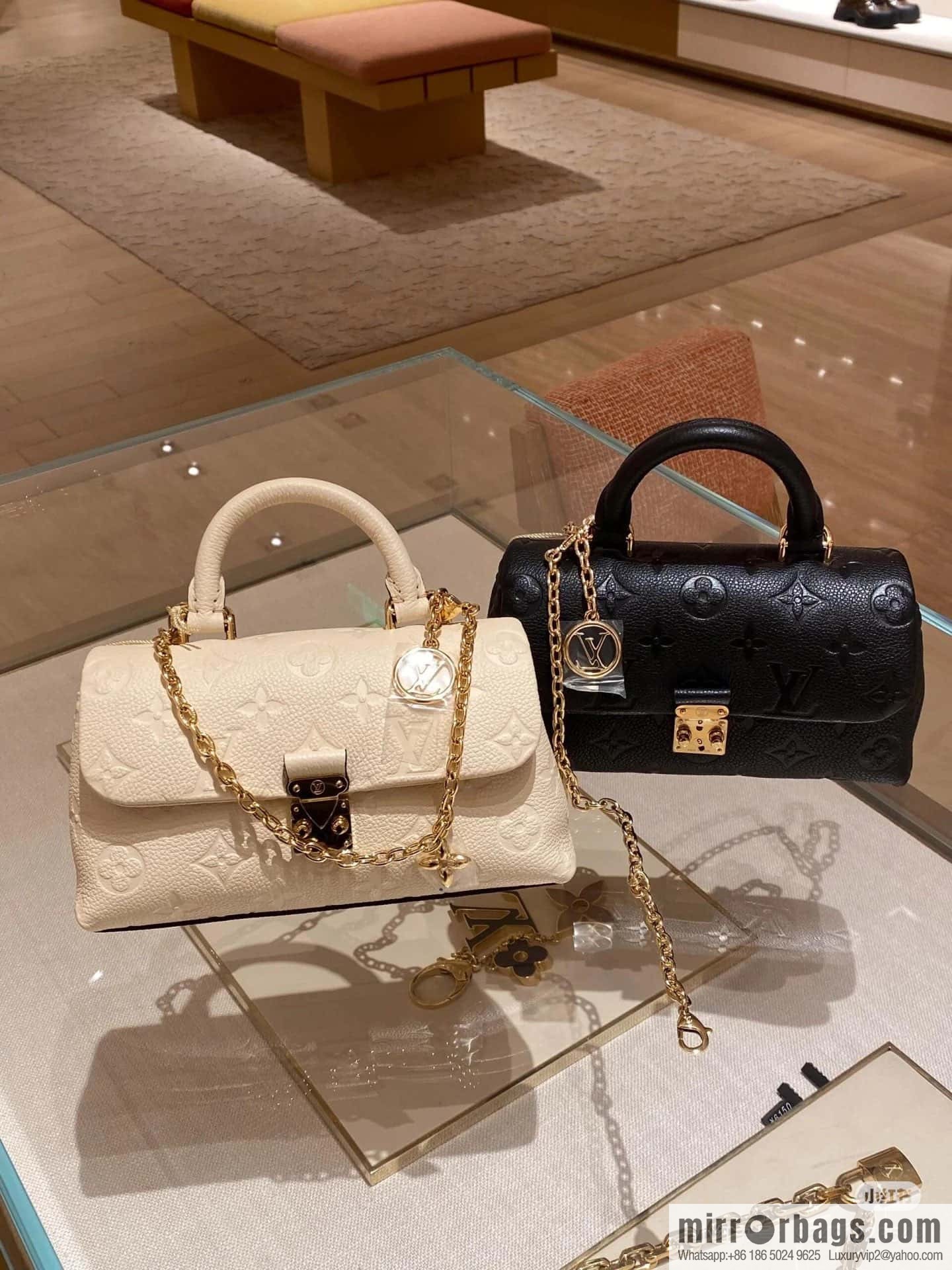 [Boutique‑grade] M12145 milky white full leather embossed, chain bag handbag series, the new NANO MADELEINE handbag of the season