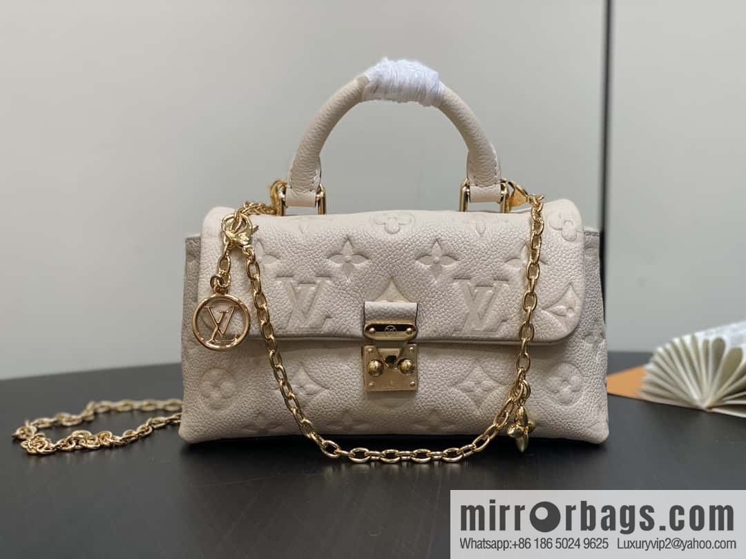 [Boutique‑grade] M12145 milky white full leather embossed, chain bag handbag series, the new NANO MADELEINE handbag of the season