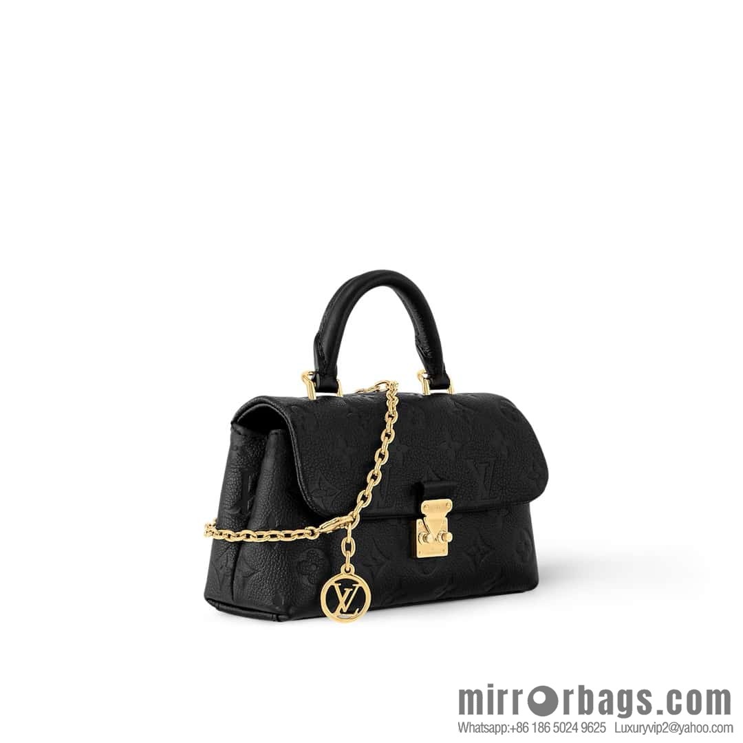 [Boutique‑grade] M12144 black full leather embossed, chain bag handbag series, the new NANO MADELEINE handbag of the season