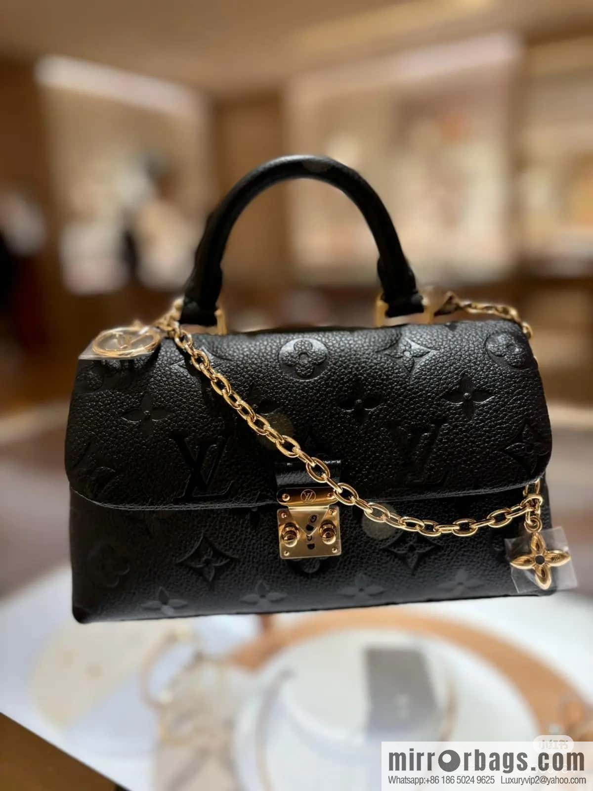 [Boutique‑grade] M12144 black full leather embossed, chain bag handbag series, the new NANO MADELEINE handbag of the season