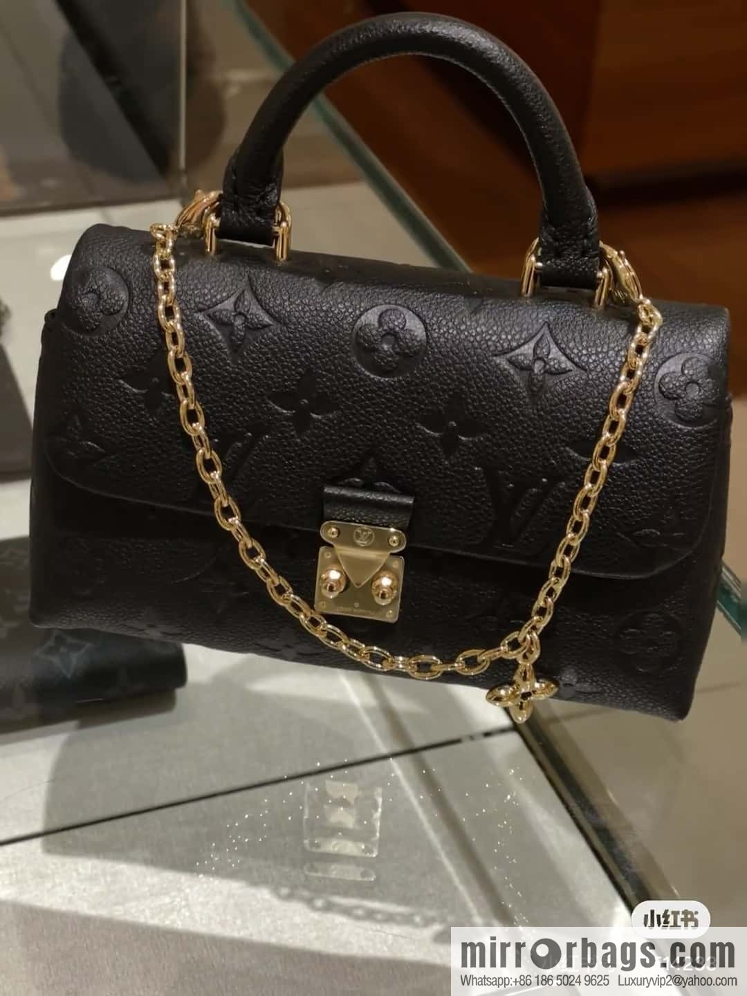 [Boutique‑grade] M12144 black full leather embossed, chain bag handbag series, the new NANO MADELEINE handbag of the season
