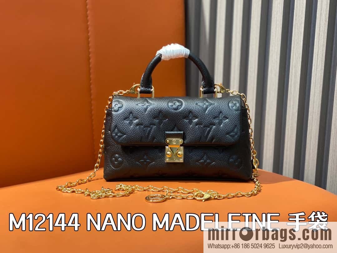 [Boutique‑grade] M12144 black full leather embossed, chain bag handbag series, the new NANO MADELEINE handbag of the season