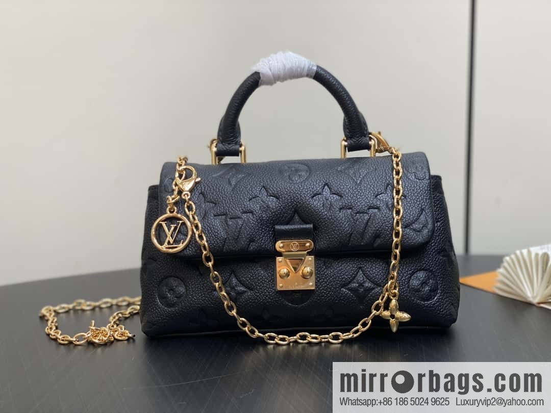 [Boutique‑grade] M12144 black full leather embossed, chain bag handbag series, the new NANO MADELEINE handbag of the season