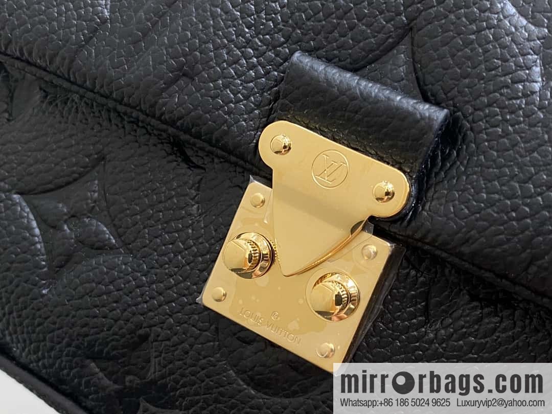 [Boutique‑grade] M12144 black full leather embossed, chain bag handbag series, the new NANO MADELEINE handbag of the season