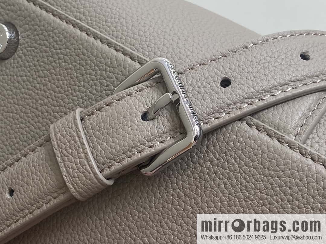 [Boutique‑grade] M11664 light gray, men's bag, handbag, briefcase series GEORGES TOTE medium handbag