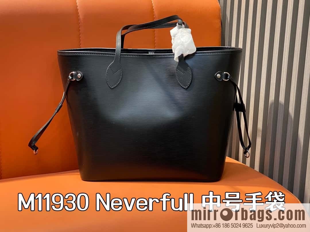 [Boutique‑grade] M11930 black, water ripple shopping bag series Neverfull medium handbag