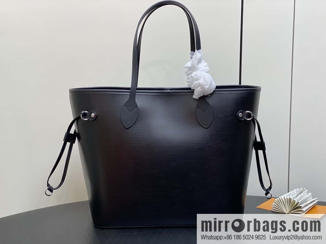 [Boutique‑grade] M11930 black, water ripple shopping bag series Neverfull medium handbag