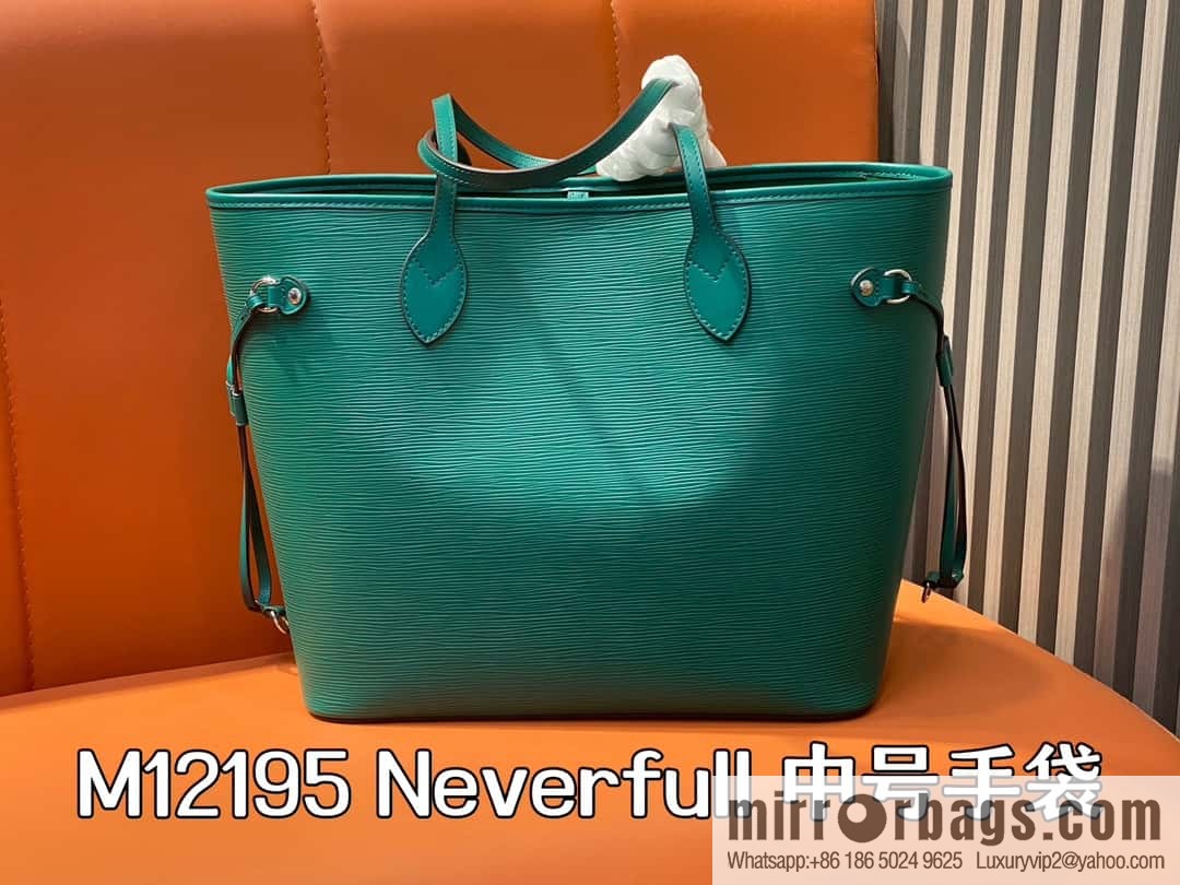 [Boutique‑grade] M11930 green, water ripple shopping bag series Neverfull medium handbag
