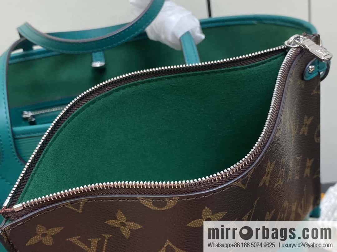 [Boutique‑grade] M11930 green, water ripple shopping bag series Neverfull medium handbag