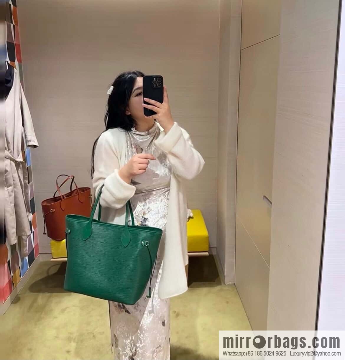 [Boutique‑grade] M11930 green, water ripple shopping bag series Neverfull medium handbag