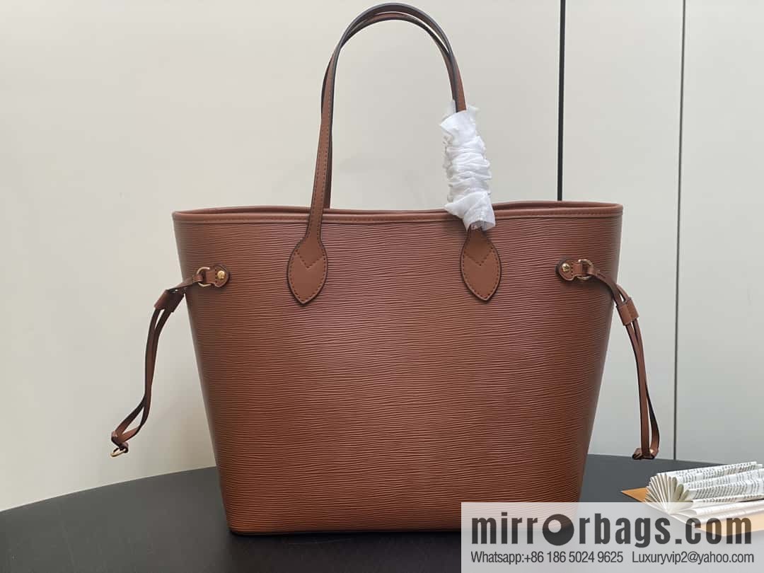[Boutique‑grade] M11930 brown, water ripple shopping bag series Neverfull medium handbag