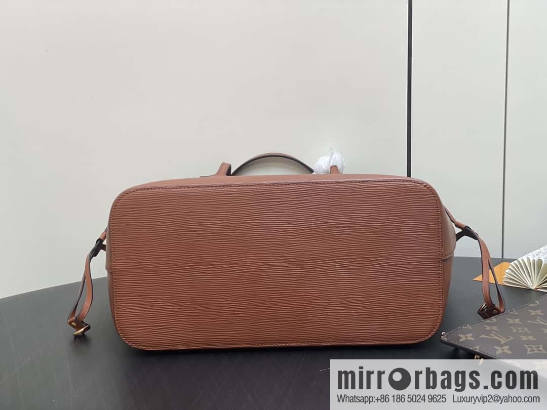[Boutique‑grade] M11930 brown, water ripple shopping bag series Neverfull medium handbag