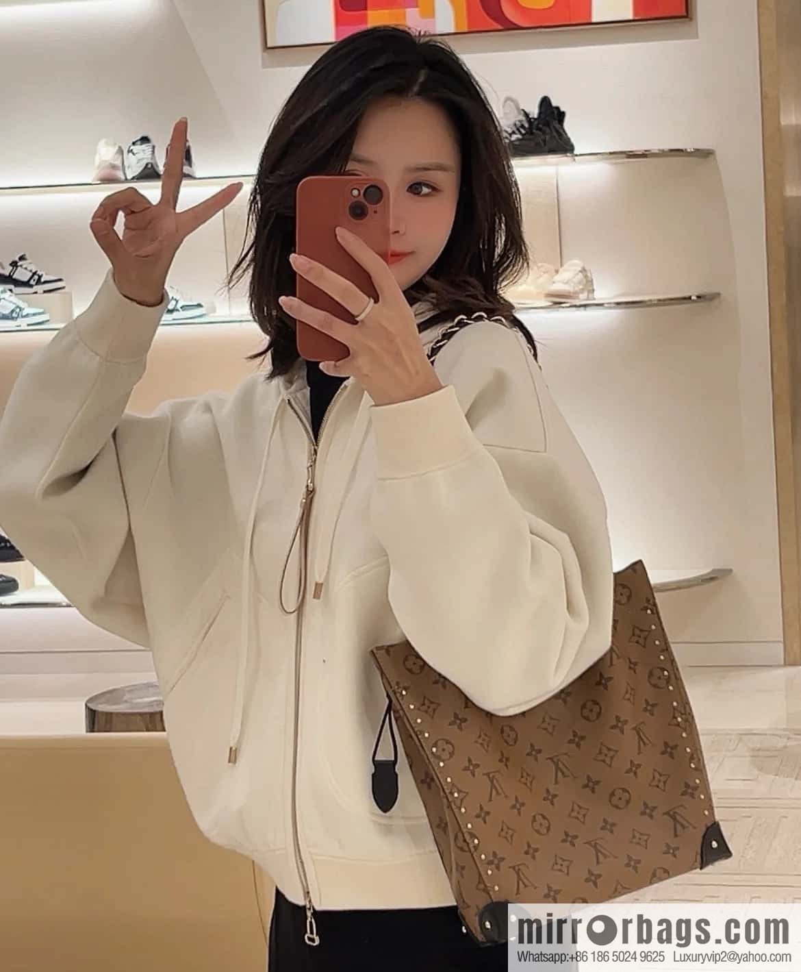 [Boutique‑grade] M13324 yellow flower, willow nail bucket bag series NO ÉTRUNK bucket small handbag 2025 Cruise early spring series
