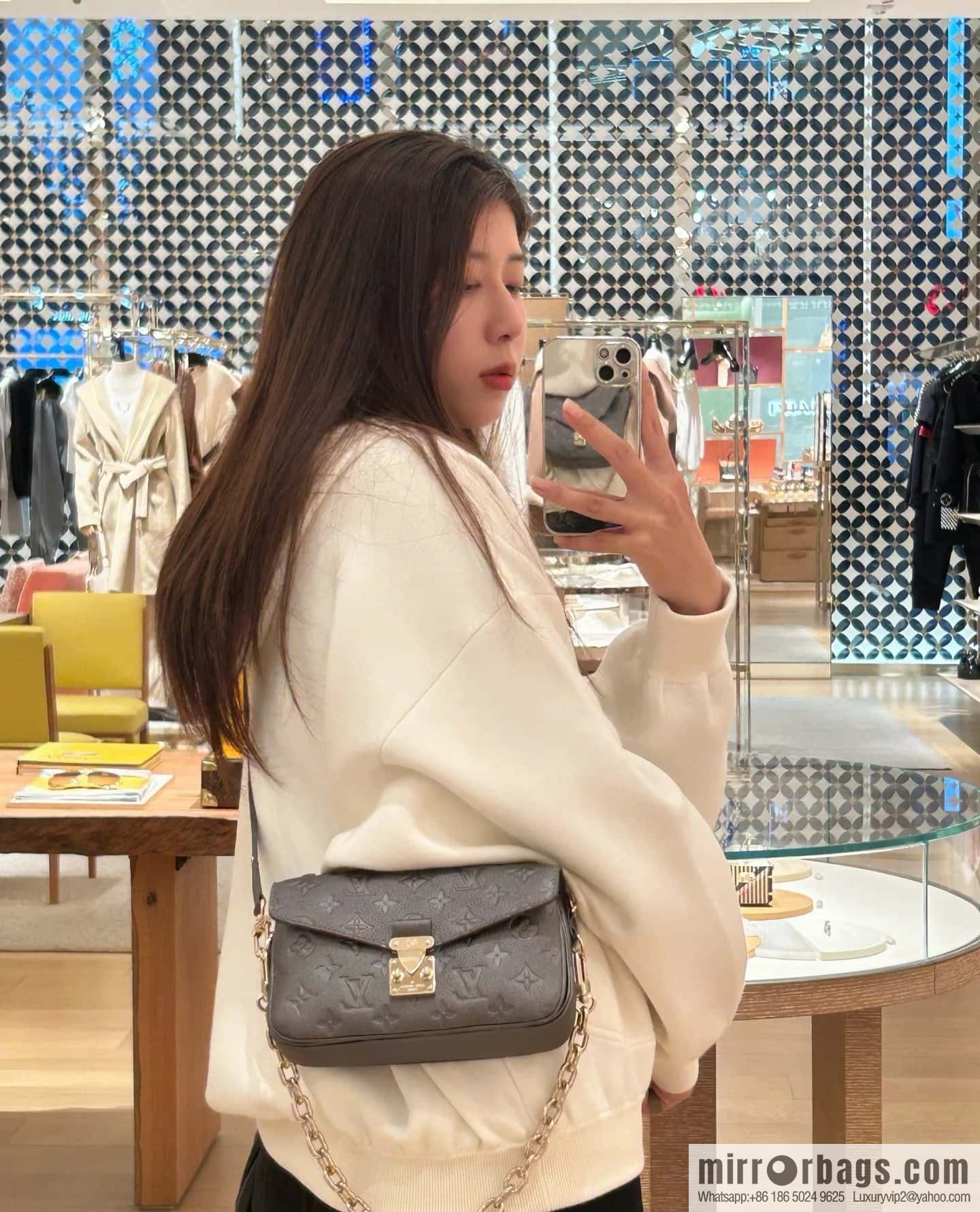 [Boutique‑grade] M11998 gun gray, full leather embossed chain messenger bag series Metis handbag