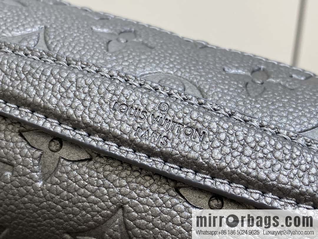 [Boutique‑grade] M11998 gun gray, full leather embossed chain messenger bag series Metis handbag