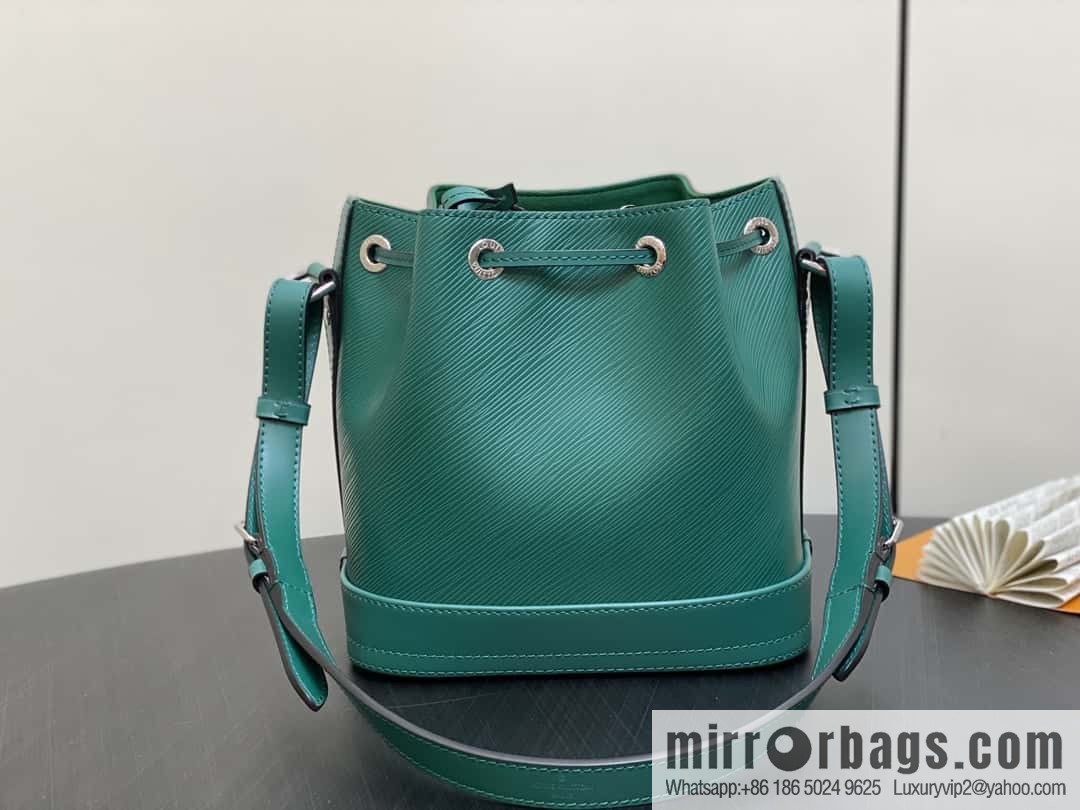 [Boutique‑grade] M24675 green, water ripple bucket bag NOE BB handbag Noé BB bag